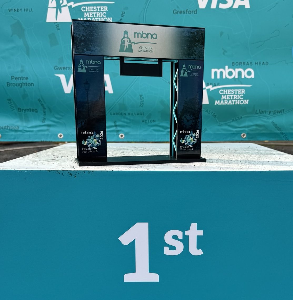 Chester Marathon Medal Display Gantry - Image 3